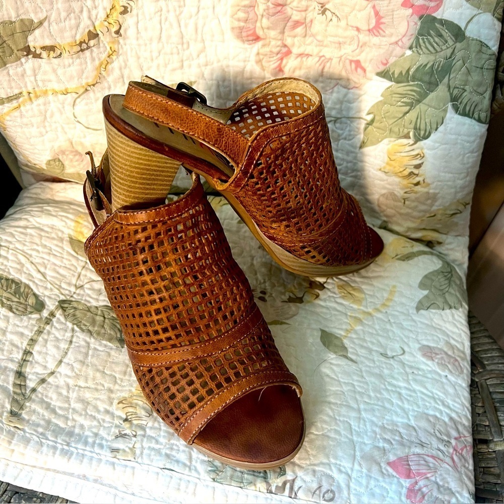 Mikaela made in Spain, leather heels, EU size 36 (6)